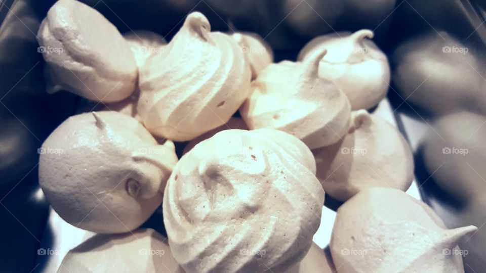 Meringues