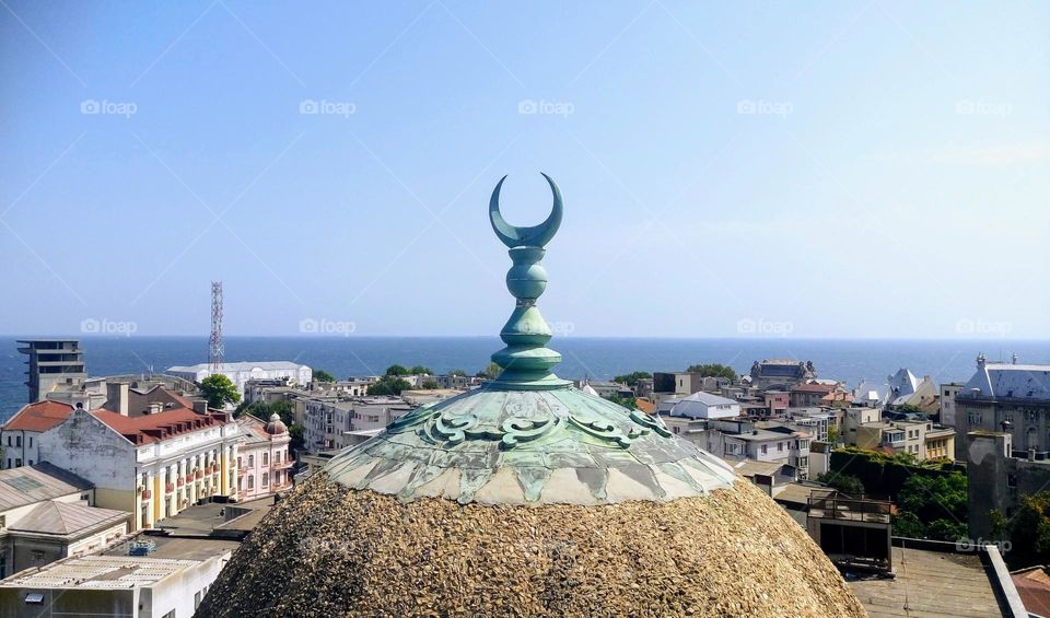 Mosque 🕌 Architecture 🕌 City🕌 Blue sea and sky🕌