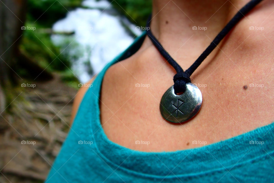 Runic symbol necklace 