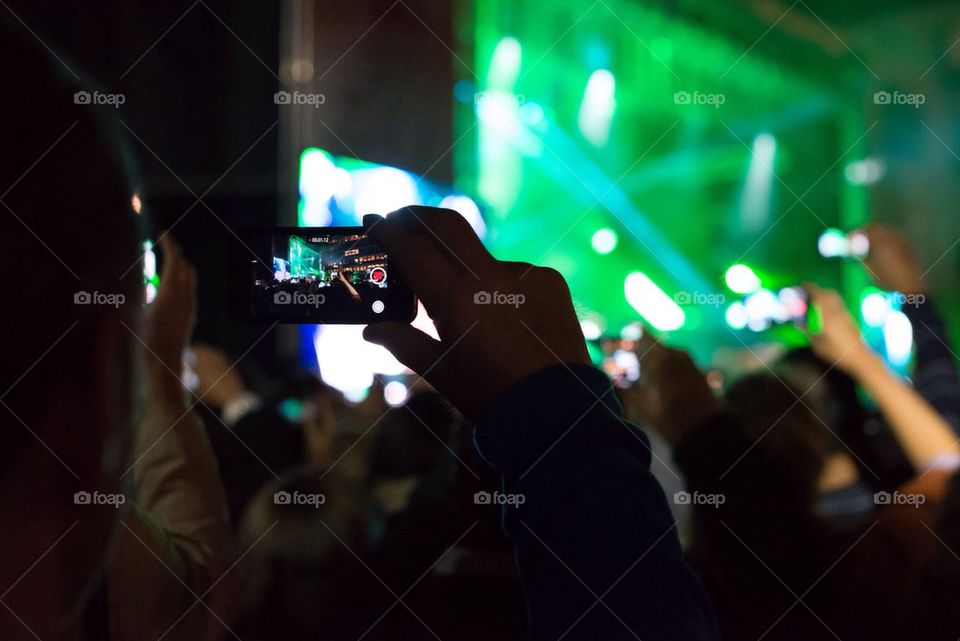 Recording a video of a concert