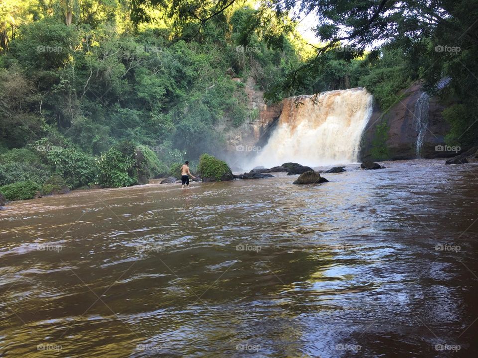 Cachoeira em Cafelândia Paraná Brasil 