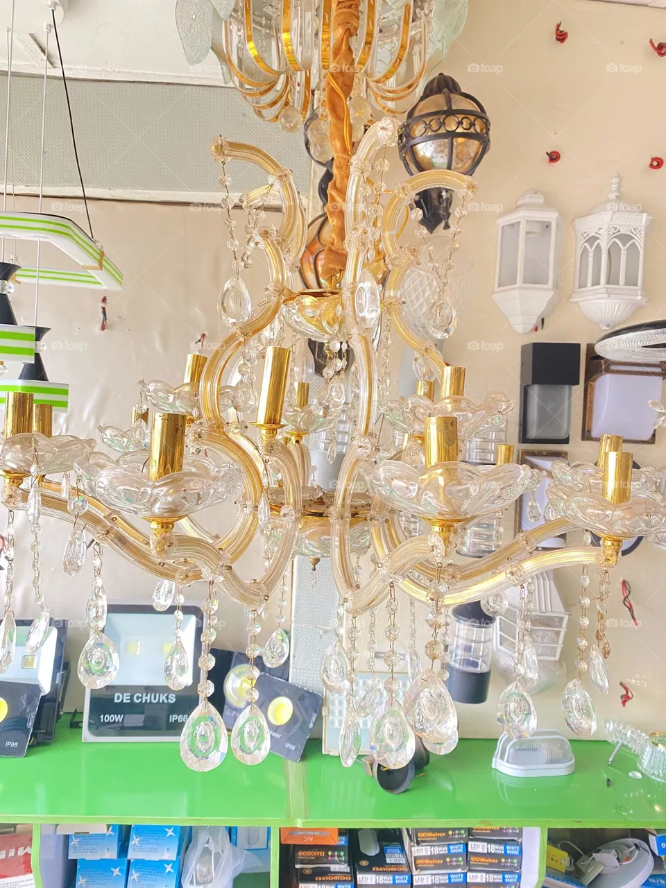 Chandelier 
