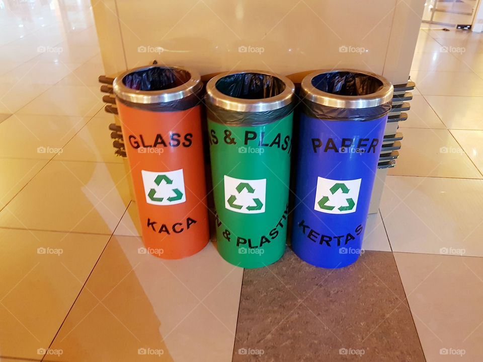 Environment recycle bins