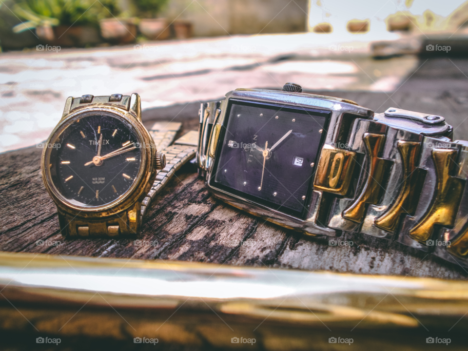 We all know this is the era of smart watchs but the charm  of these old watches is unbeatable.This photo shows that charm of these classic watches