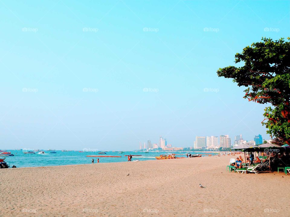 Long Pattaya beach