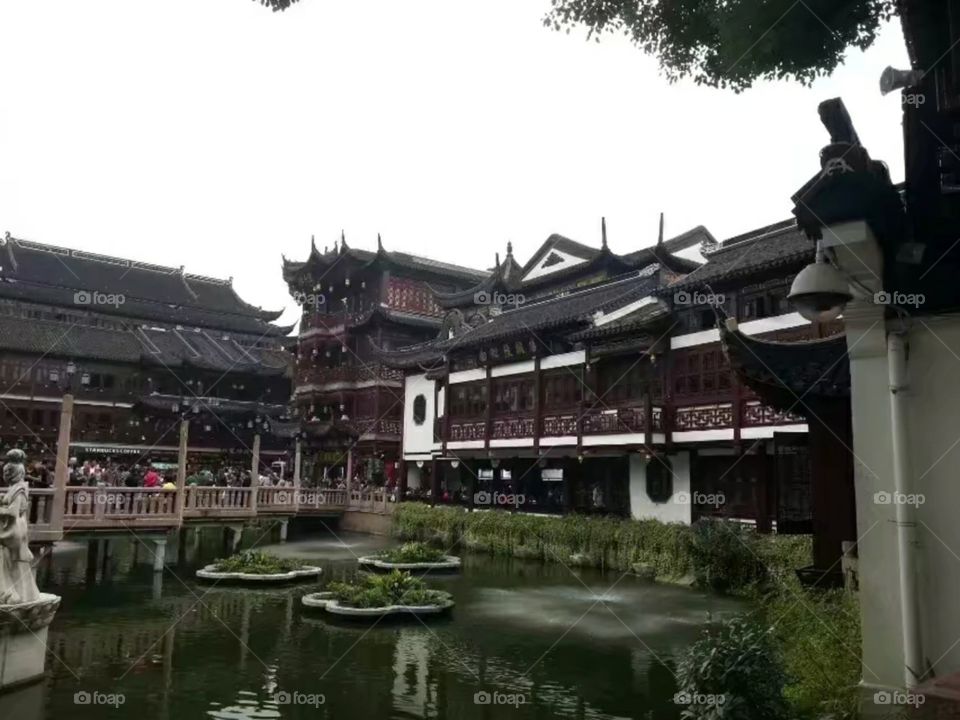 Architectural scenery