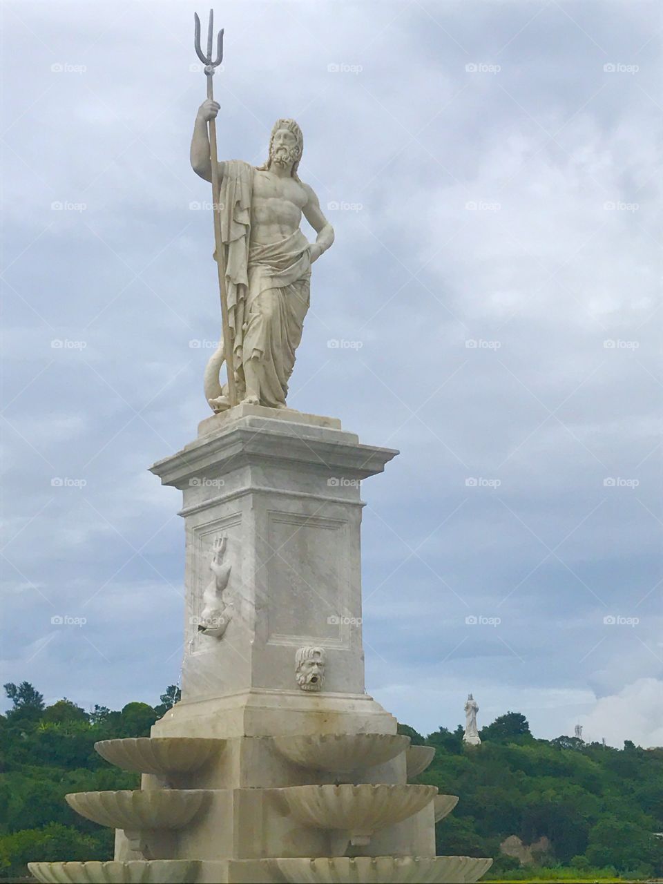 Statue on waterfront in Havana, Cuba