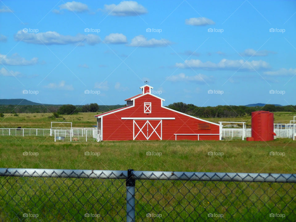 red barn. this is a picture of a barn near possum kingdom lake