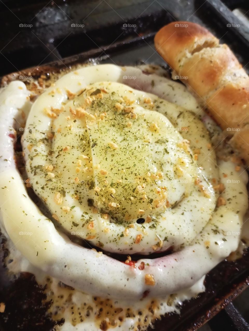 Linguiça com queijo