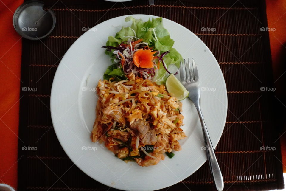 Pad thai