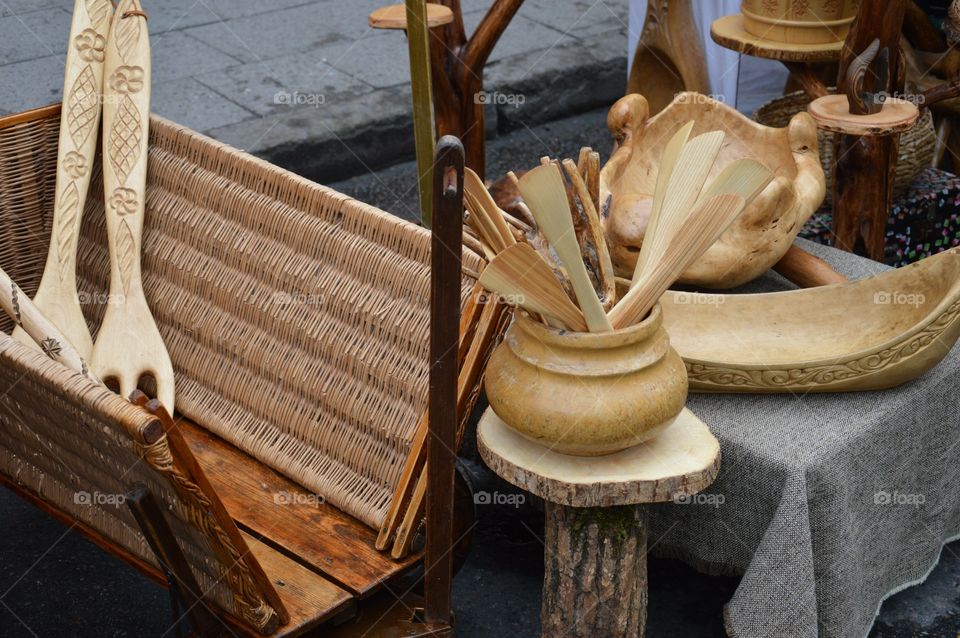 Wooden spun, knife, fork