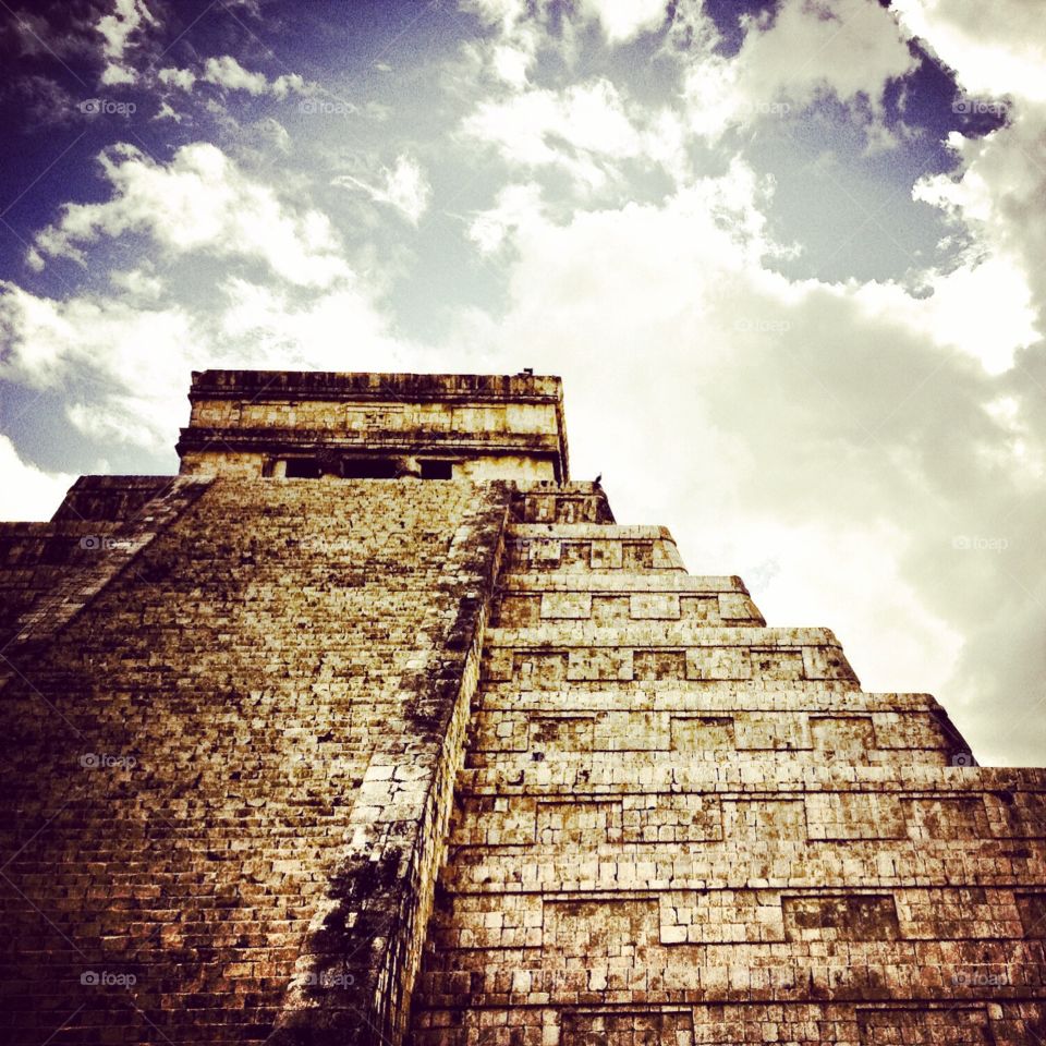 Mayan pyramid