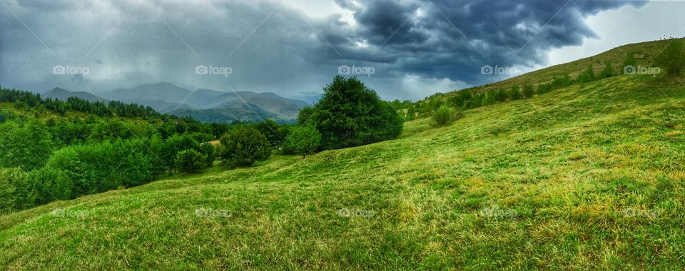 Rain is Coming ☔️! Only 2,5 miles away from home :)