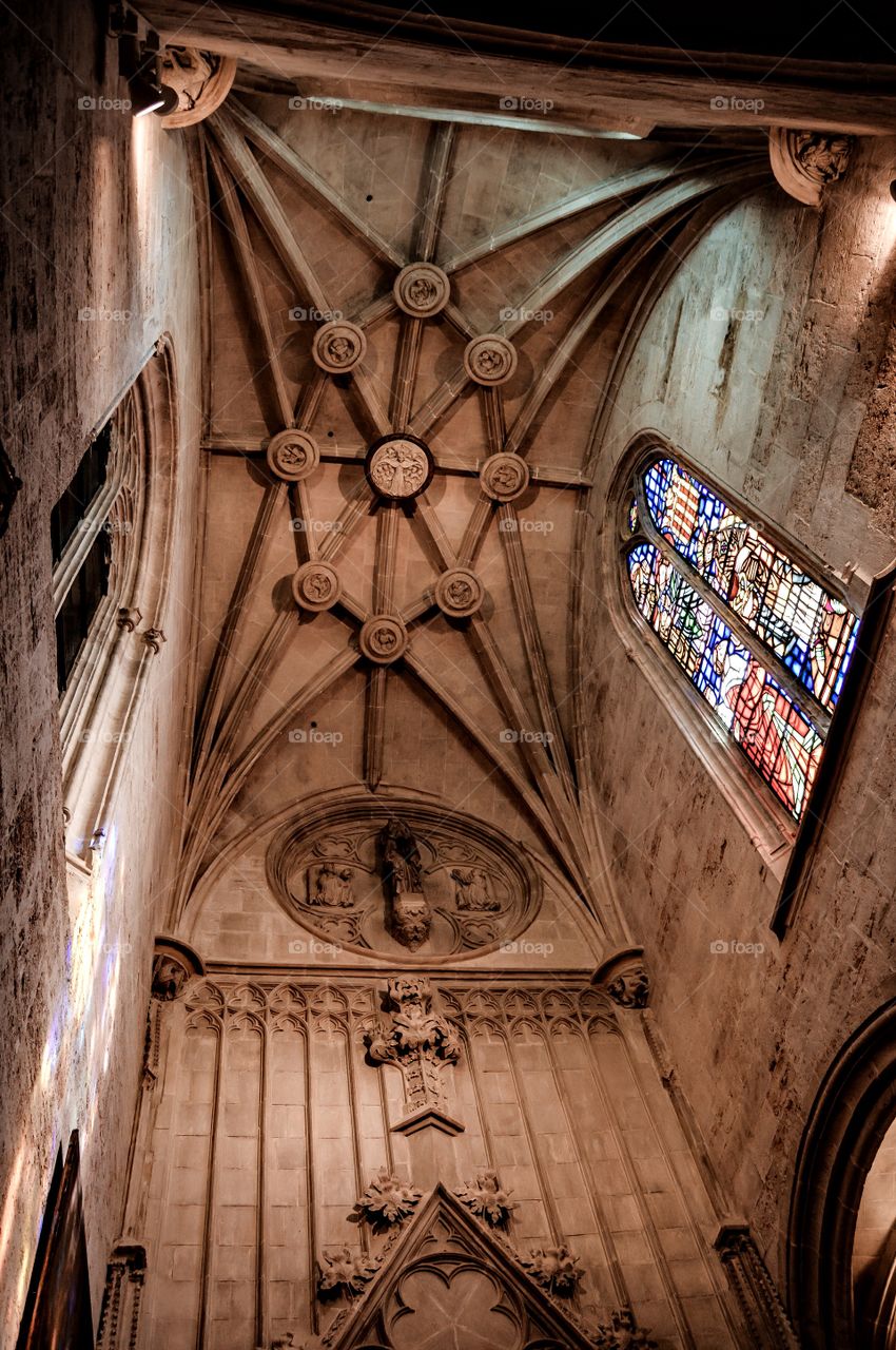 Capilla Santo Caliz. Corredor de acceso a la Capilla del Santo Cáliz, Catedral de Valencia (Valencia - Spain)