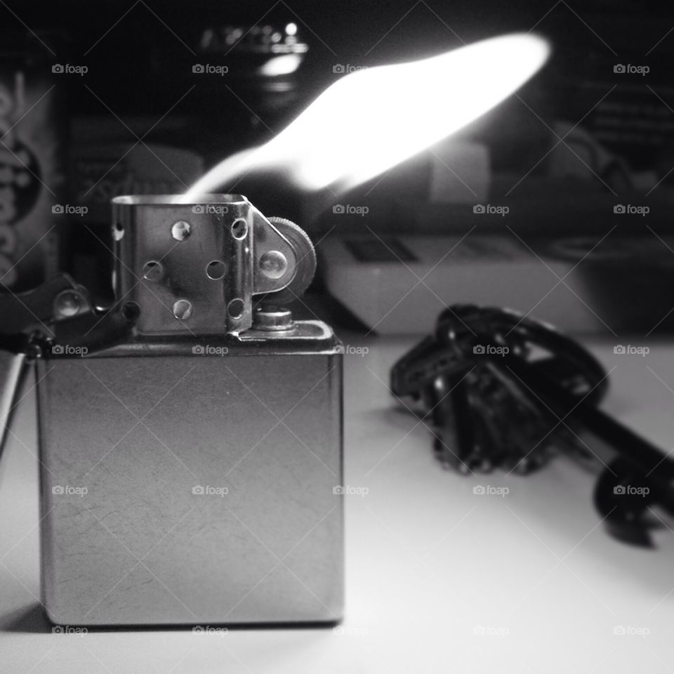 Zippo flame
