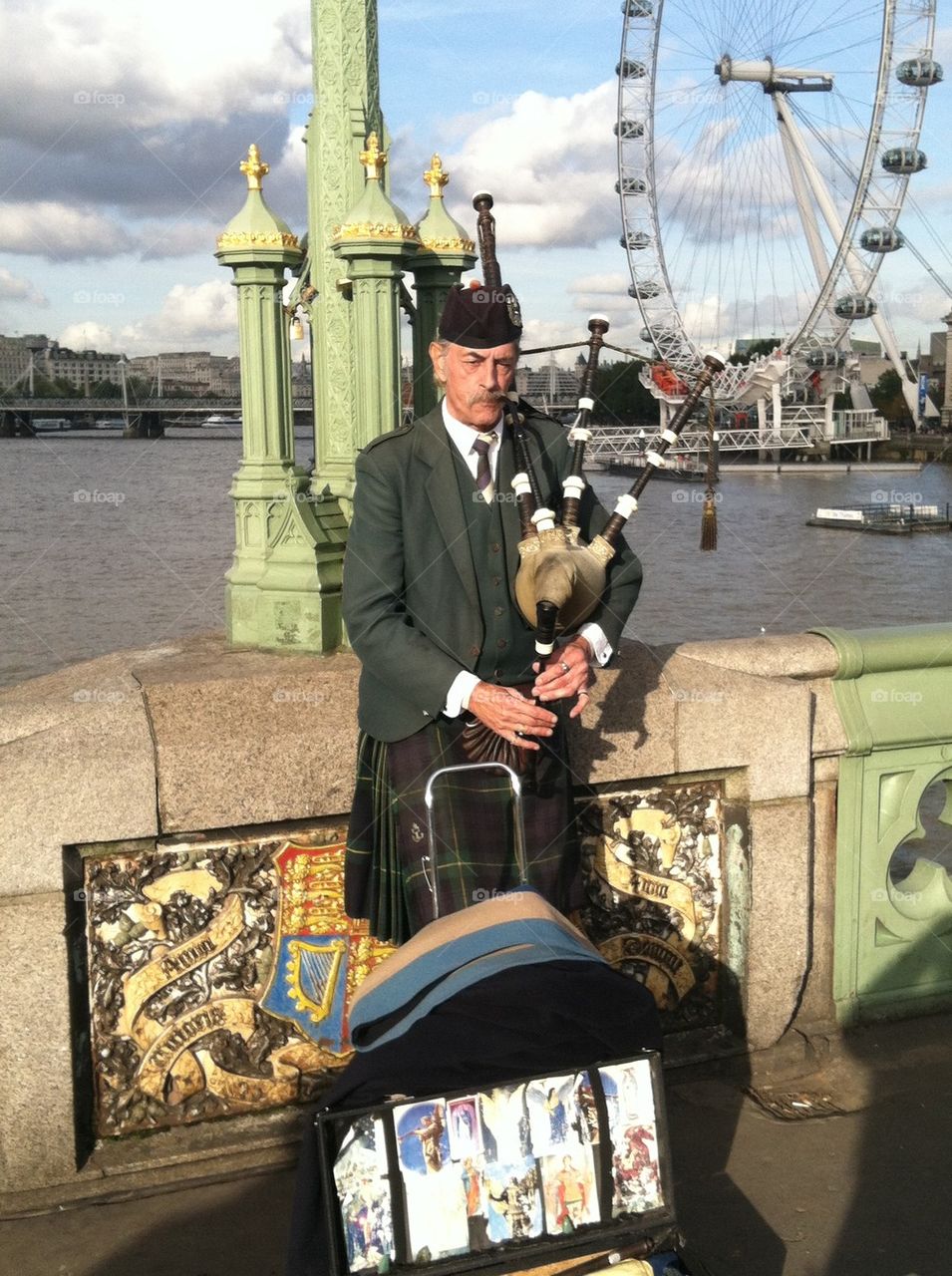 Bagpipes in London
