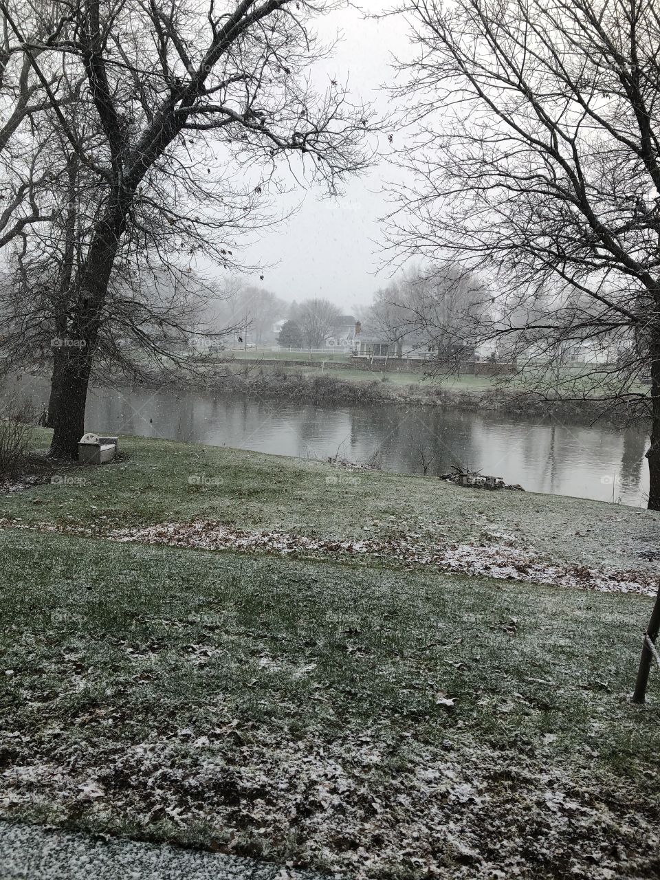 A cold, winter day on the river.
