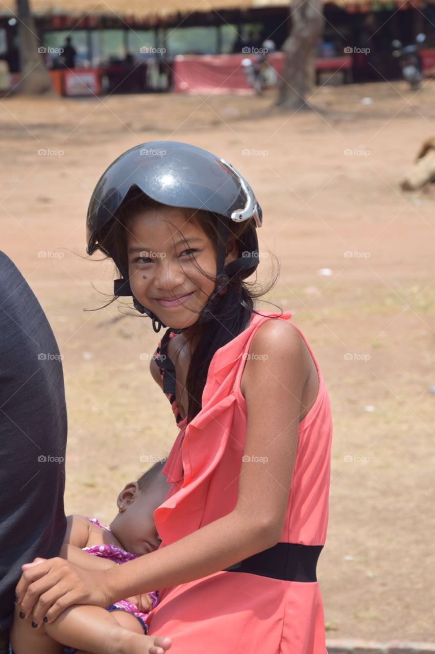 Cambodian child happiness 