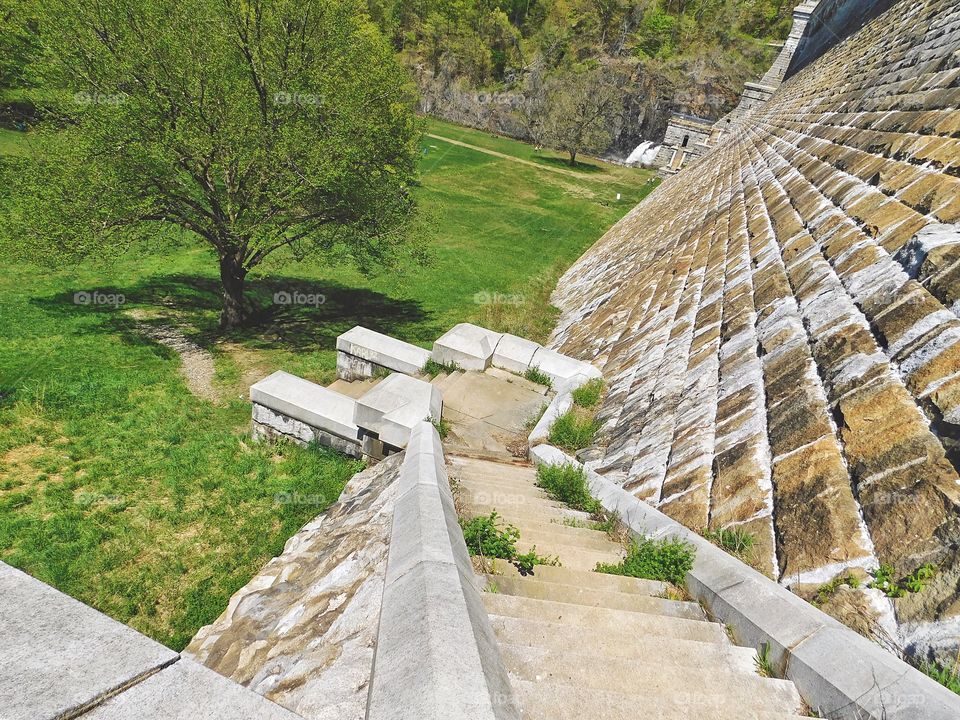 New Croton Dam, disused stone staircase I had to climb to get to