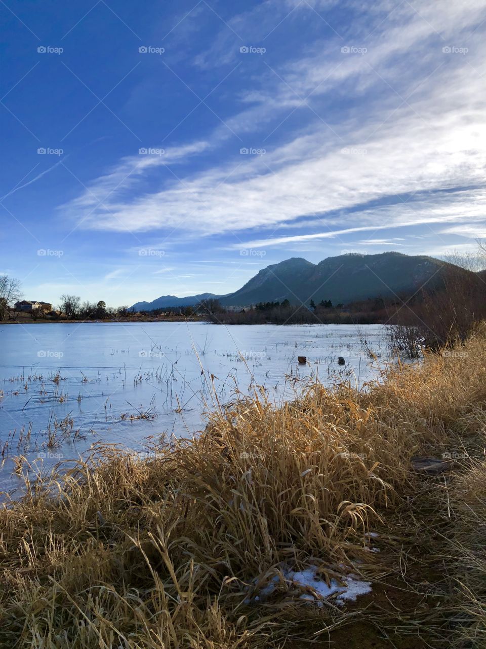 Beautiful mountain lake in Colorado 