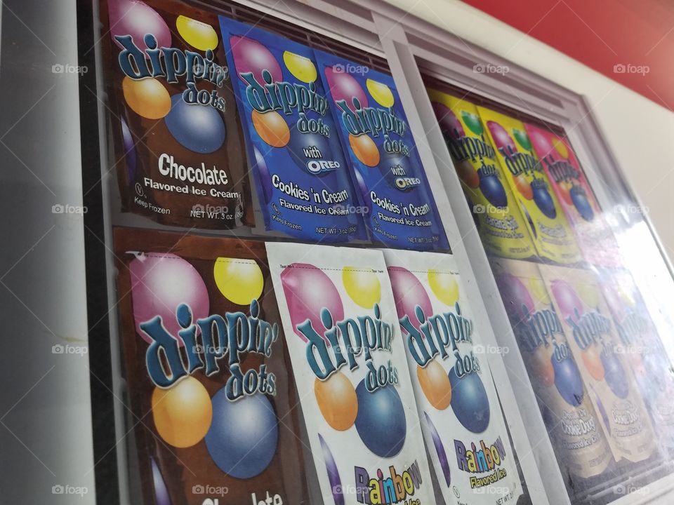 DIPPIN' DOTS FOR THE WIN!