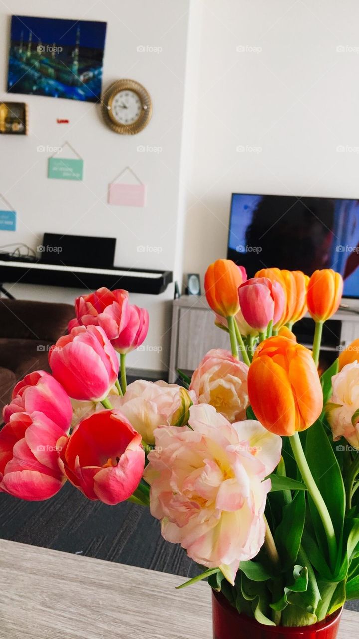 Mixed bouquet at home ! Tulips 