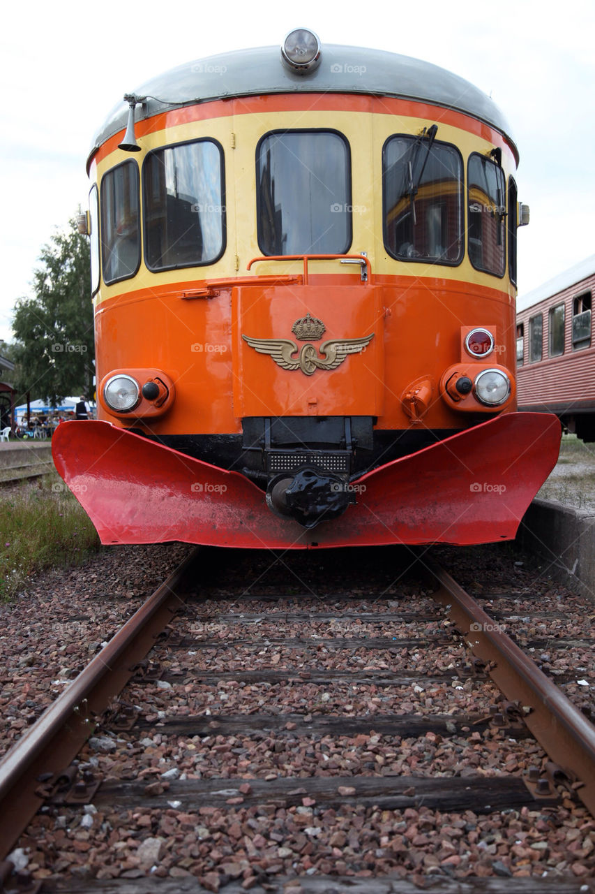 sweden orange rälsbuss oldtrain by kallek