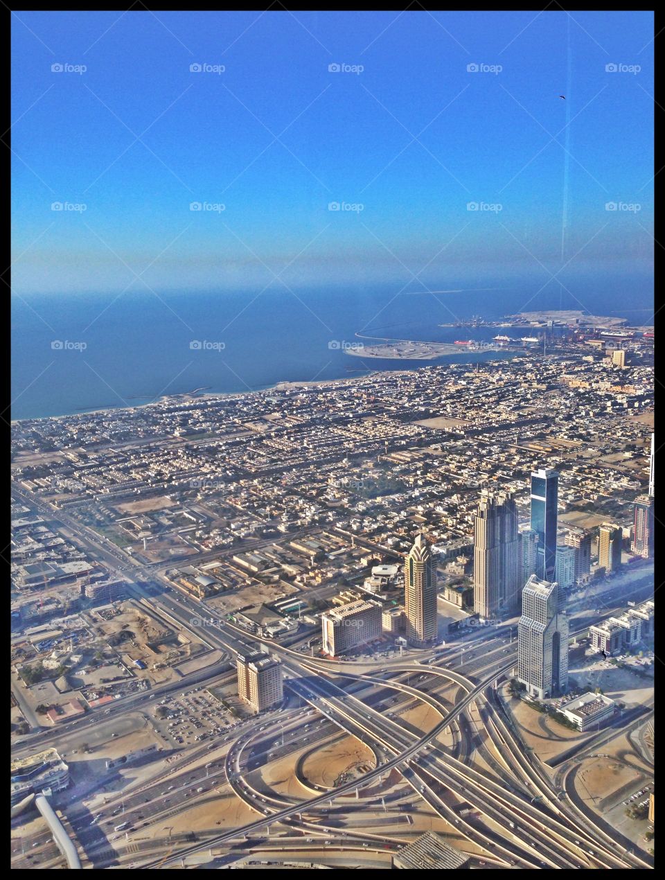 City By The Sea. Dubai and the Persian Gulf
