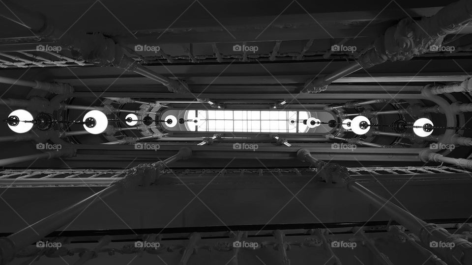 Spiral staircase◼️🪜◻️ Bottom to top view◼️🪜◻️