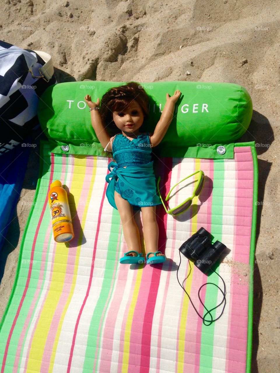 American girl at the beach 