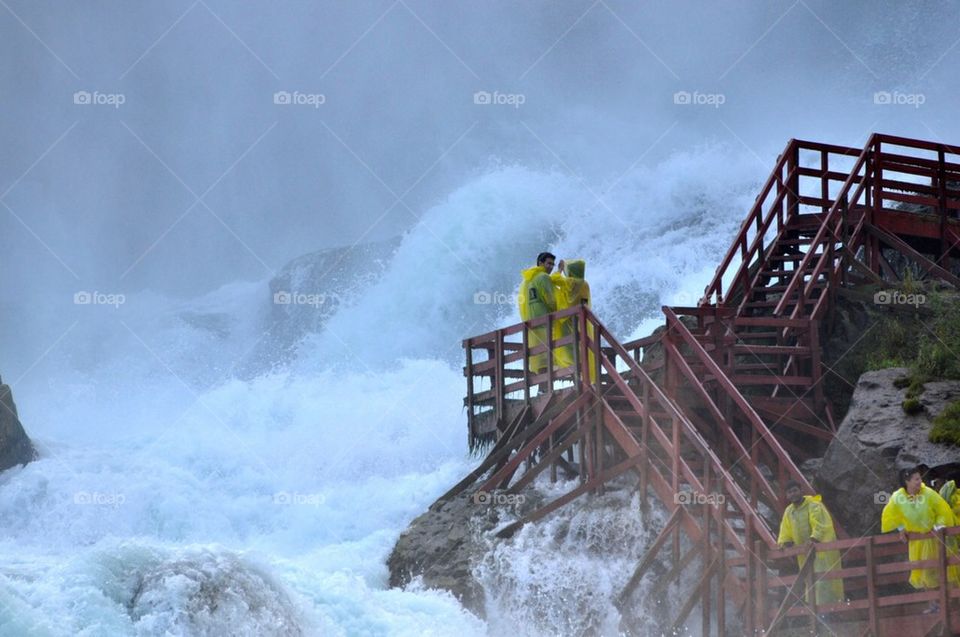 Force of Niagra Falls