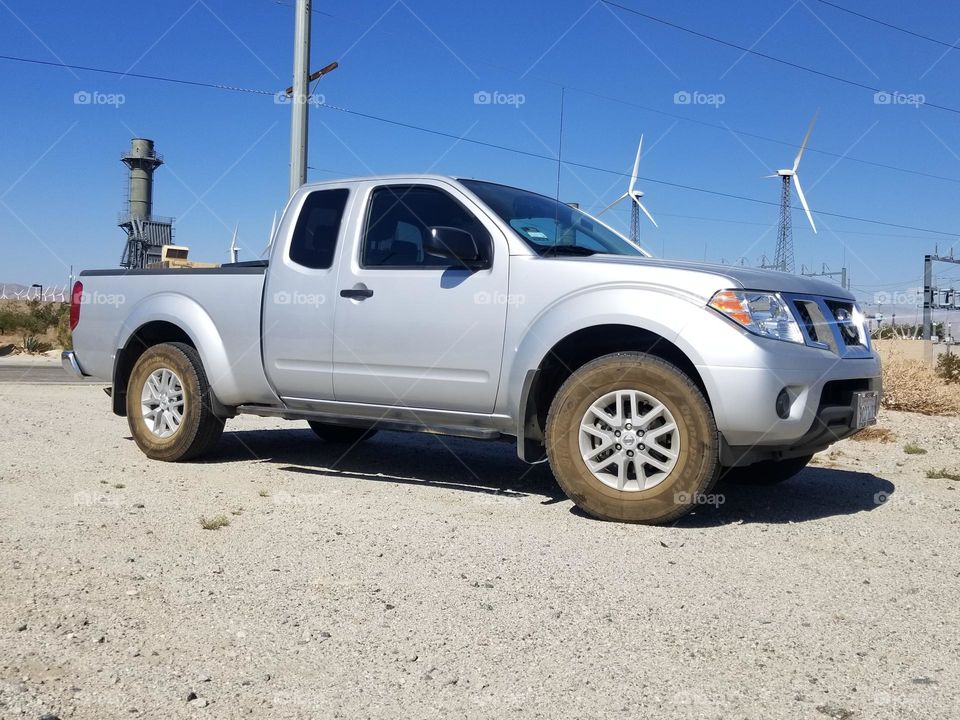 2020 Gray Nissan Frontier pickup truck.