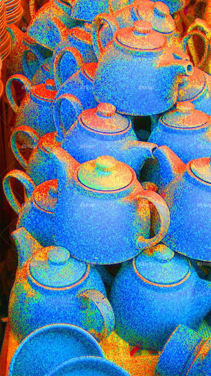 Ceramic teapots