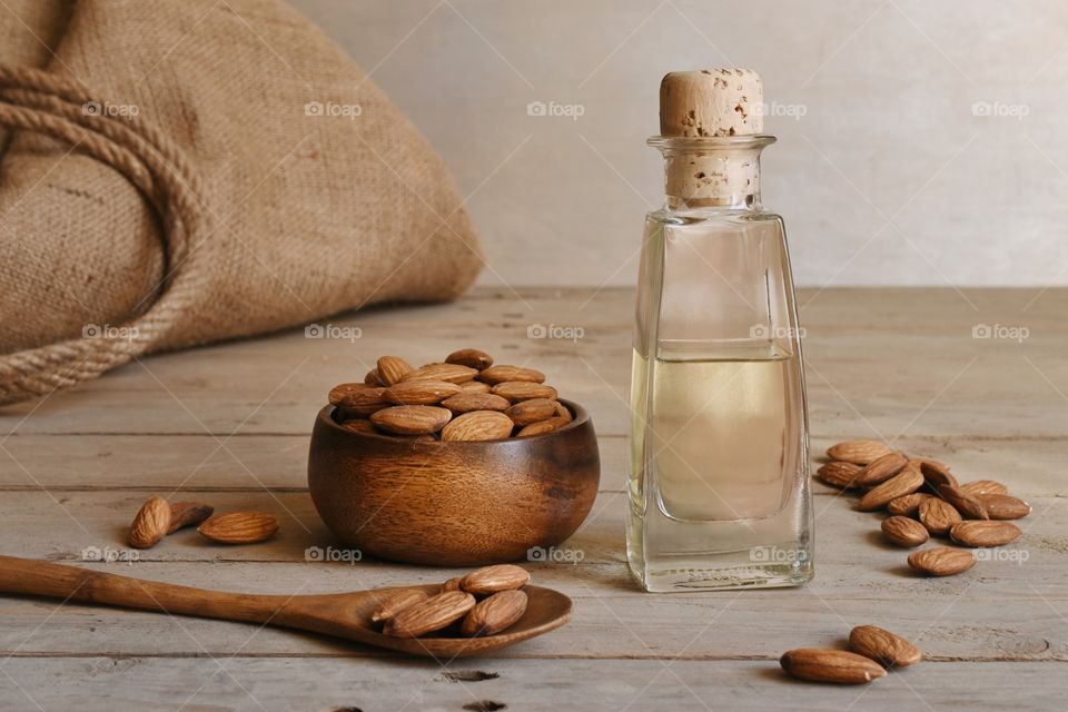 Almonds and almond oil 