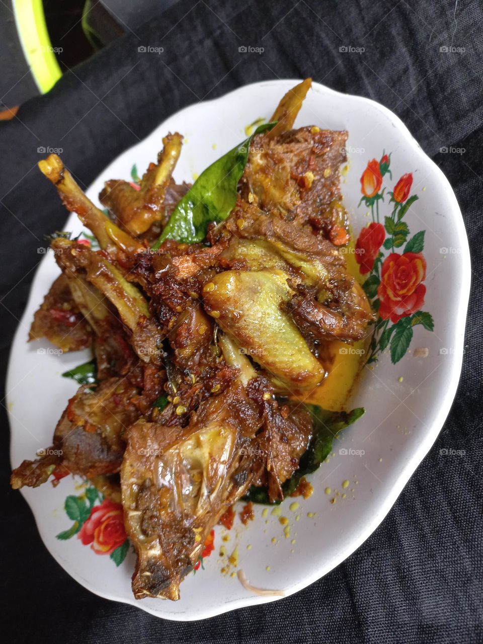 This is a dove meat dish that is ready to be served