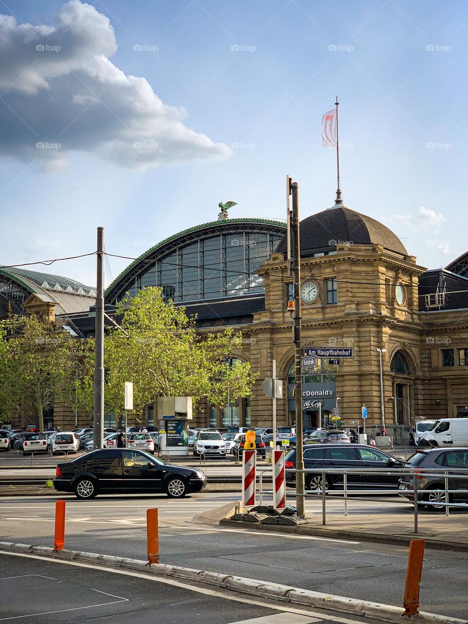 Cars on a Munich road nearby the main train station. 