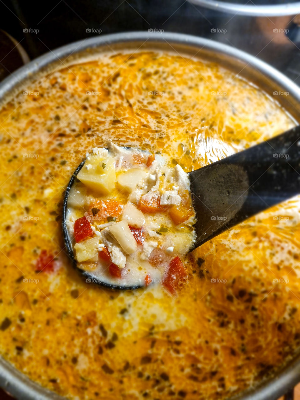 this cold autumn weather is asking for some warm soup. I made some vegetable soup to warm everyone in the family up.