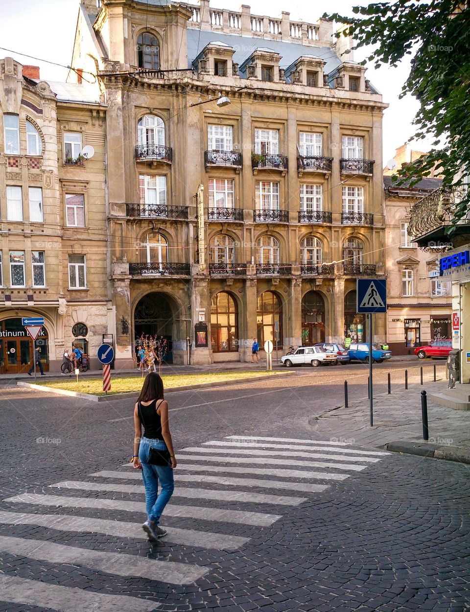 Crossing the street 