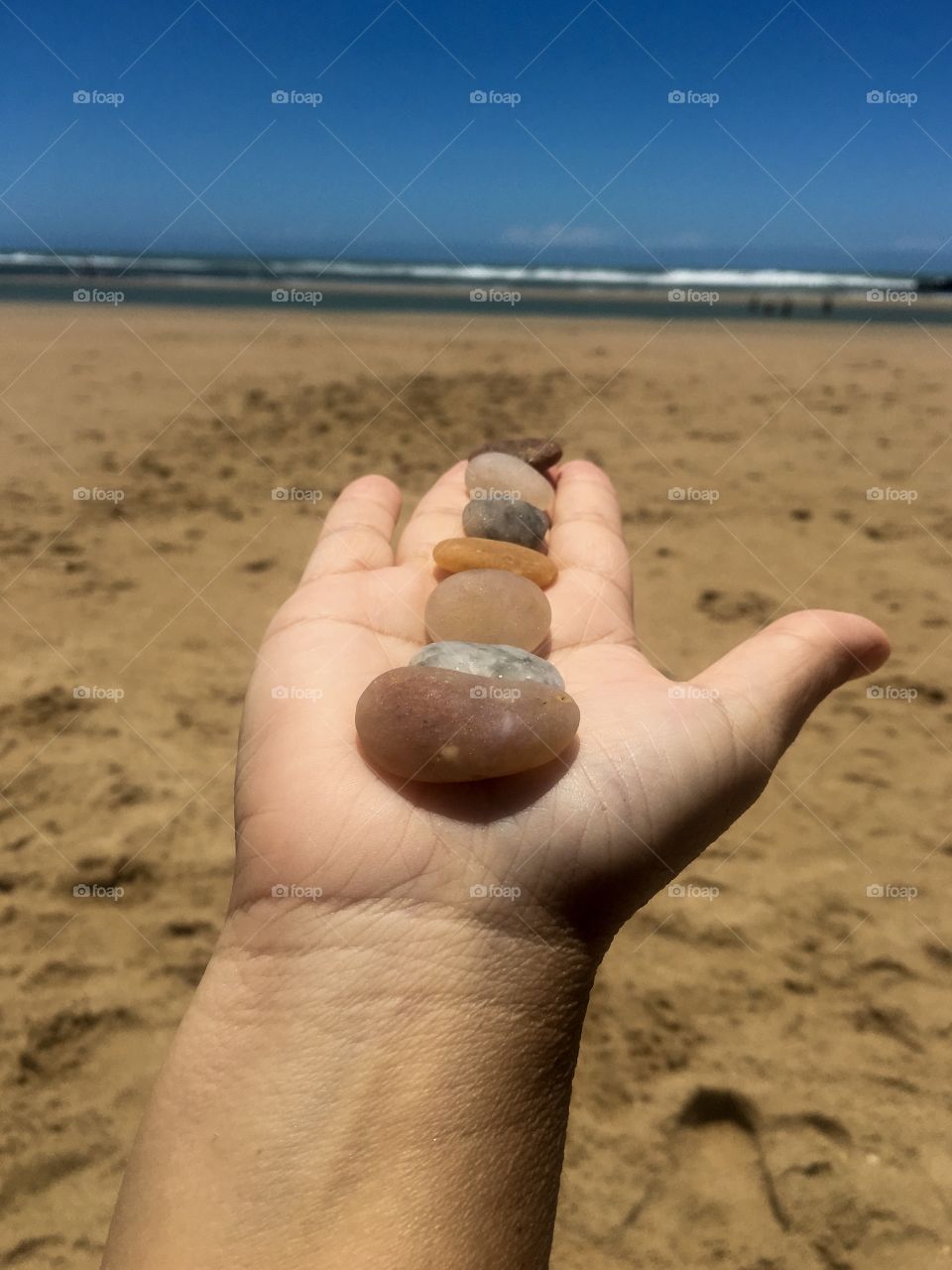 Playing with stones, with their colors, with their sizes, with their beauty, with their difference that makes each one of them more special than the other.
