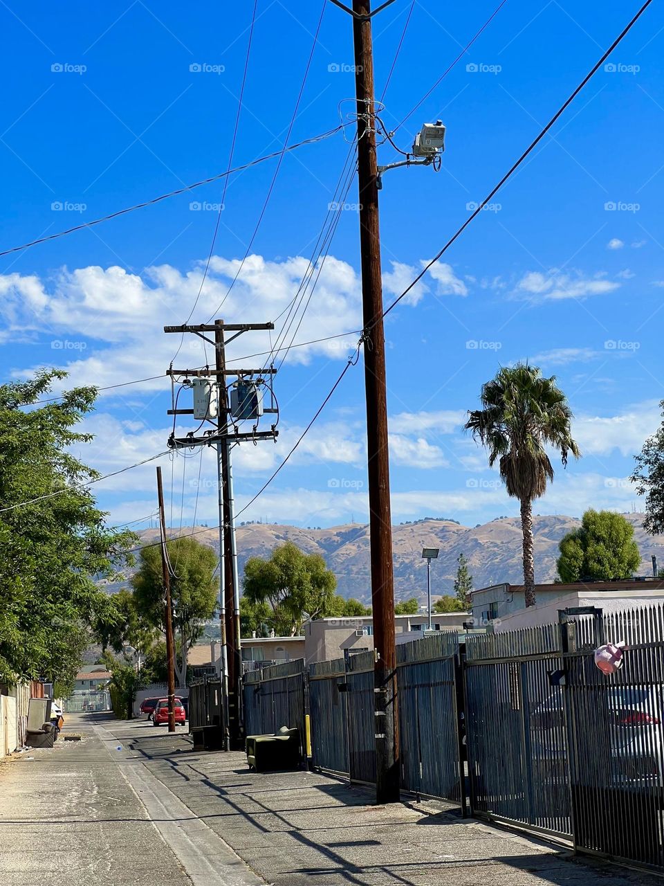 Walking down a back alleyway in Los Angeles California 