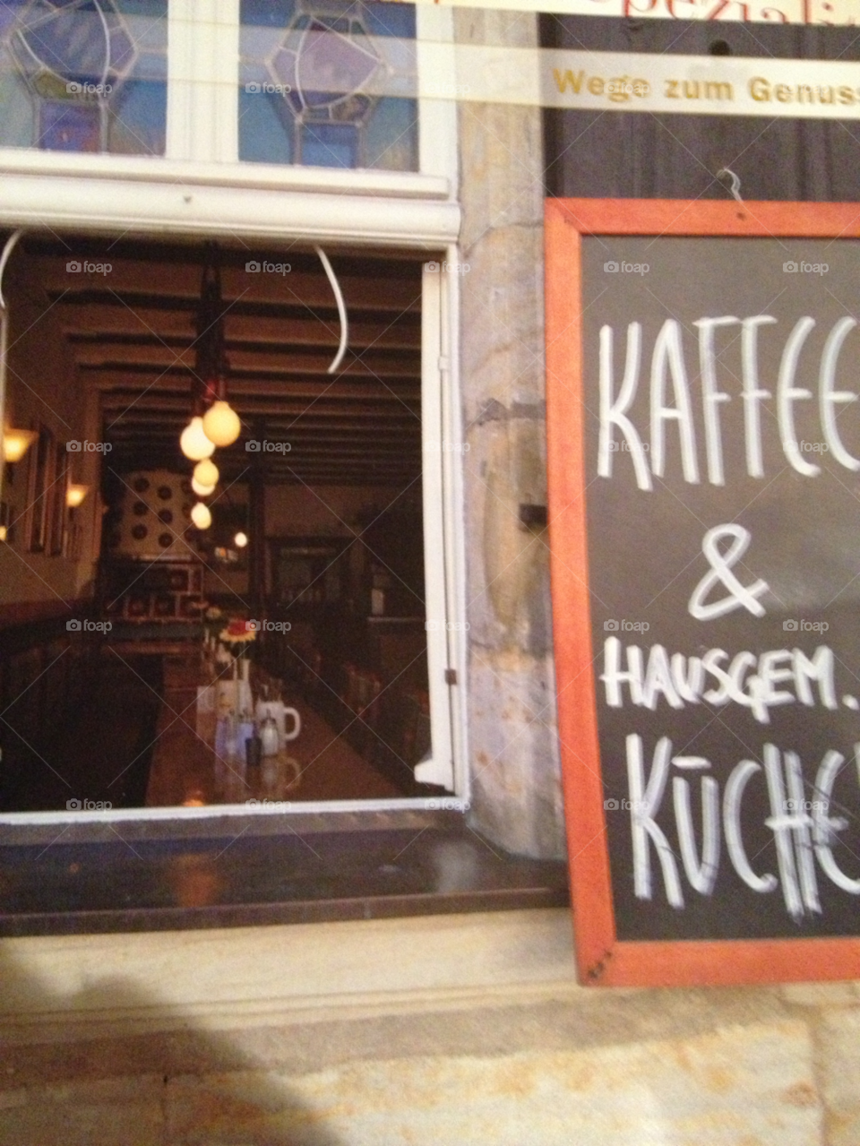 café gastronomie mittagessen window by katrink