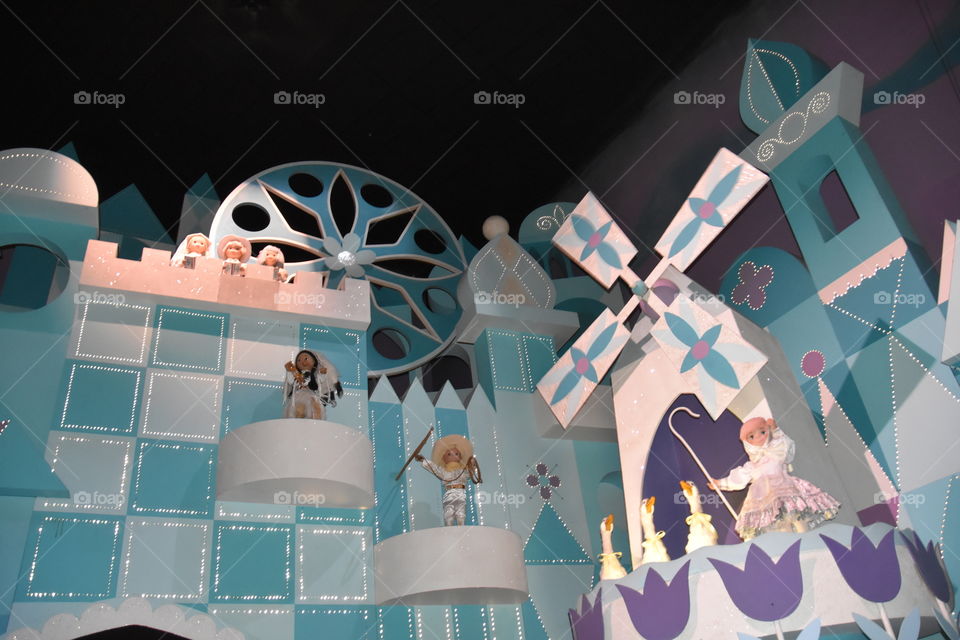 It's a Fun Small World