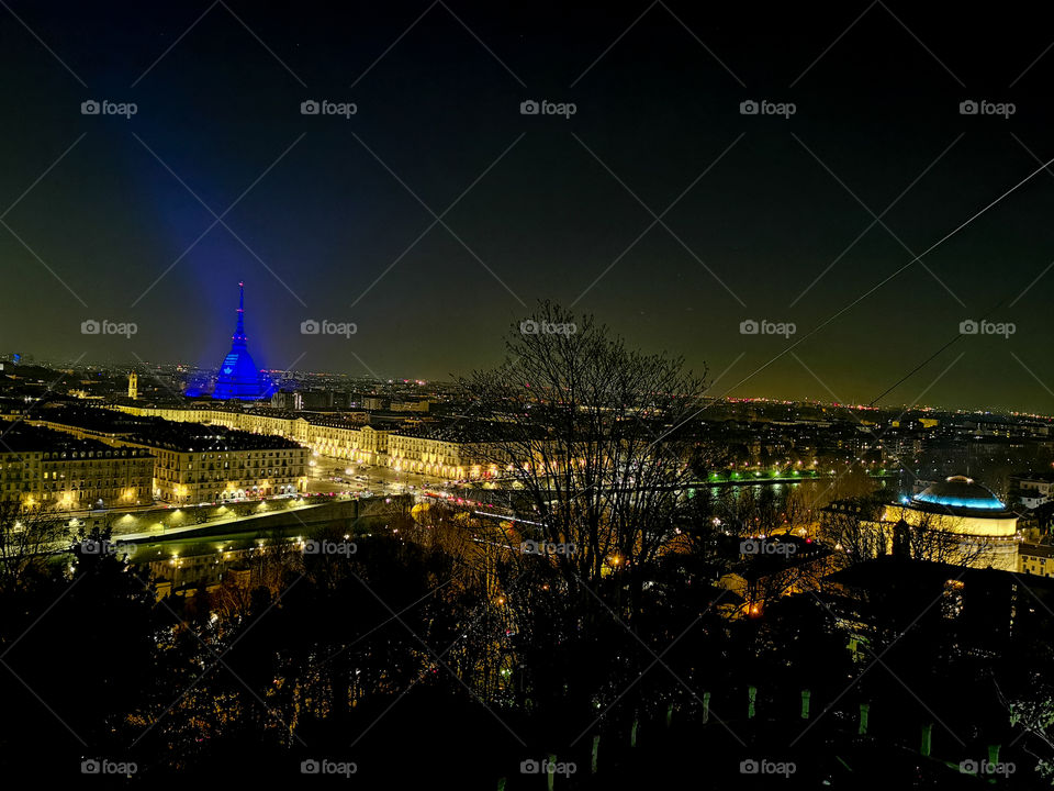 Turin by night 3
