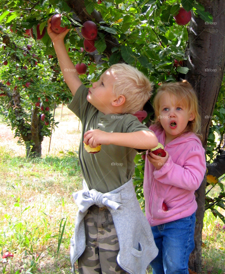 green girl happy red by stevehardley7