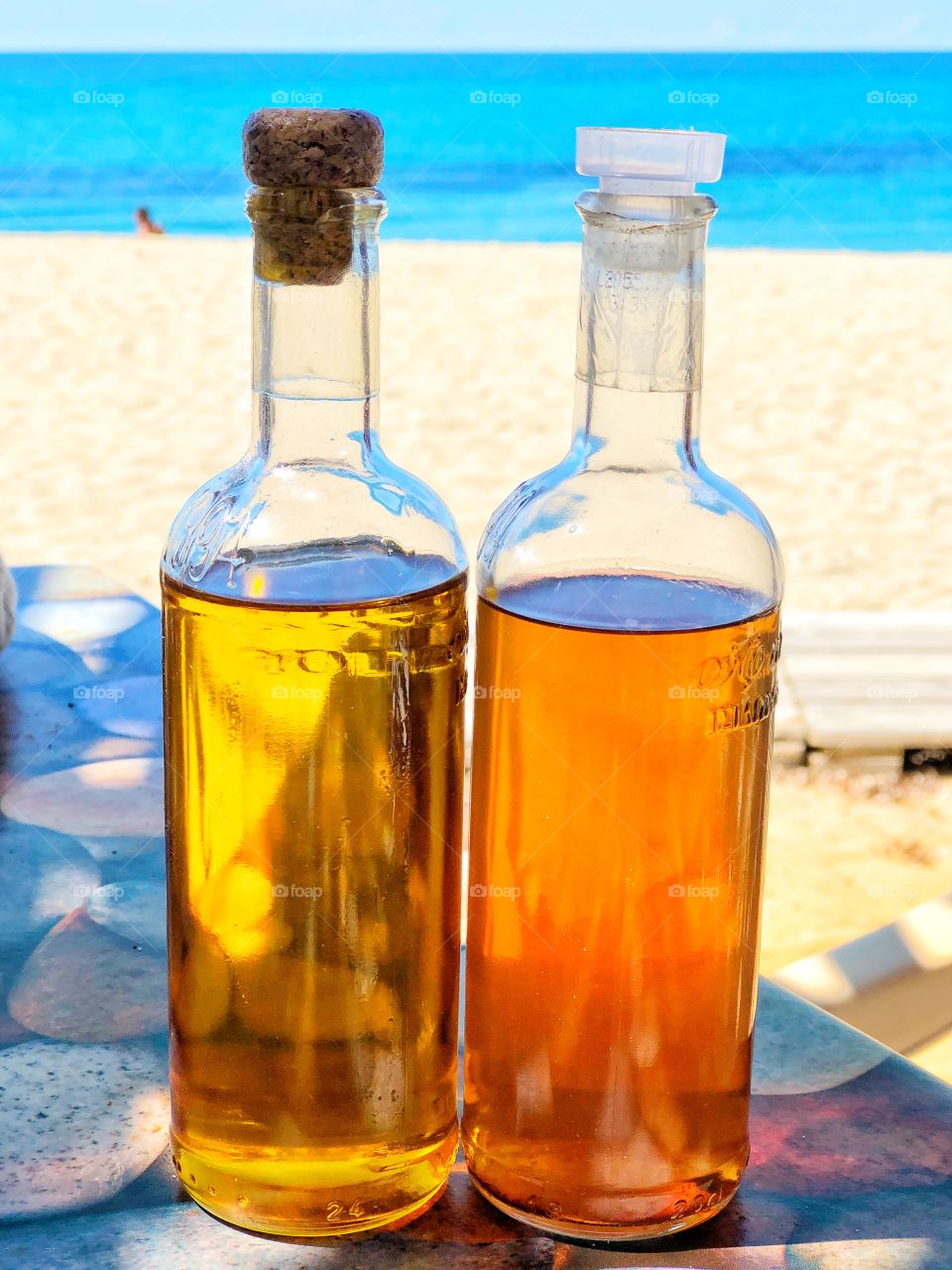 Oil and vinegar salad dressing