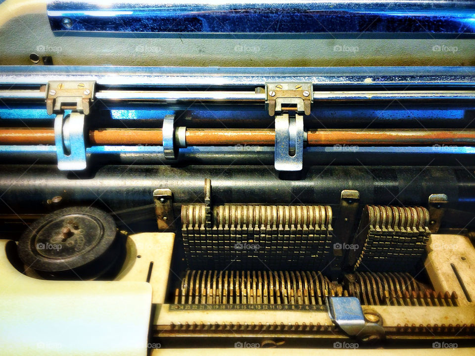 Antique Typewriter
