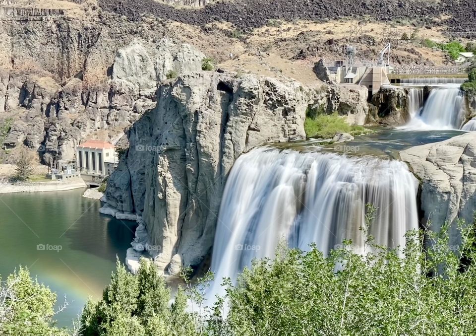 Shoshone Falls in Idaho creates a rainbow in the mist