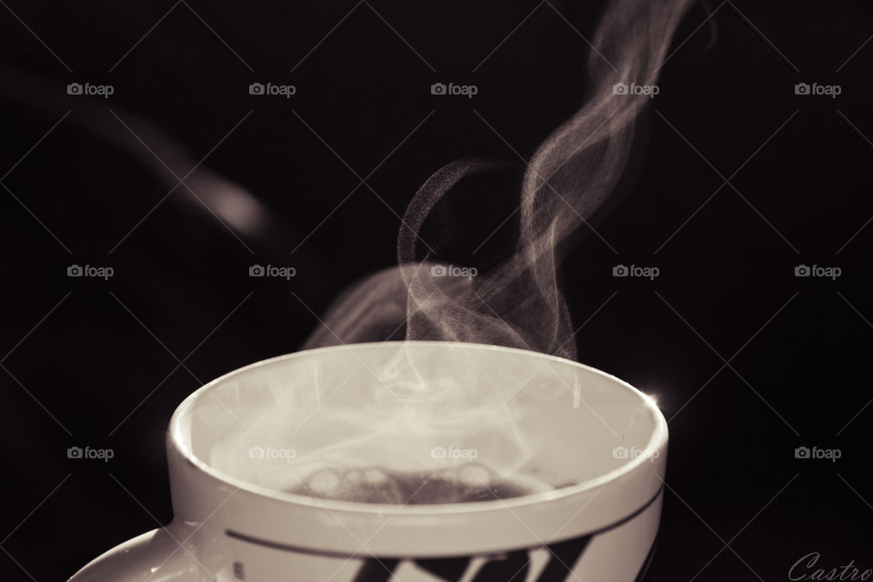 endless coffe steam. Was relaxing a bit with my hot coffee and I wondered if I could get a good shot of the steam so se how'd it looked like.