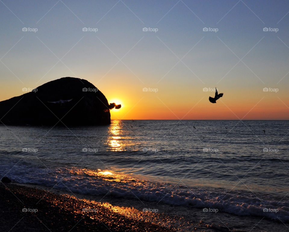 beautiful sunrise at the sea