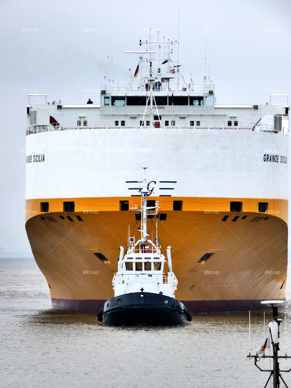 The little pul the big